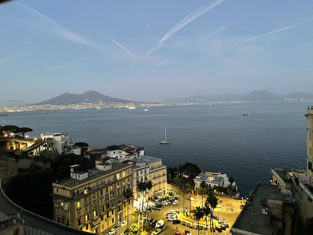 Collina di Posillipo Via Petrarca