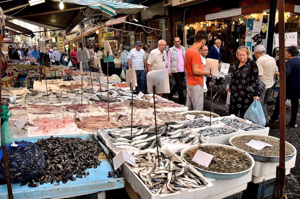 I mercatini rionali, lo shopping alternativo a Napoli