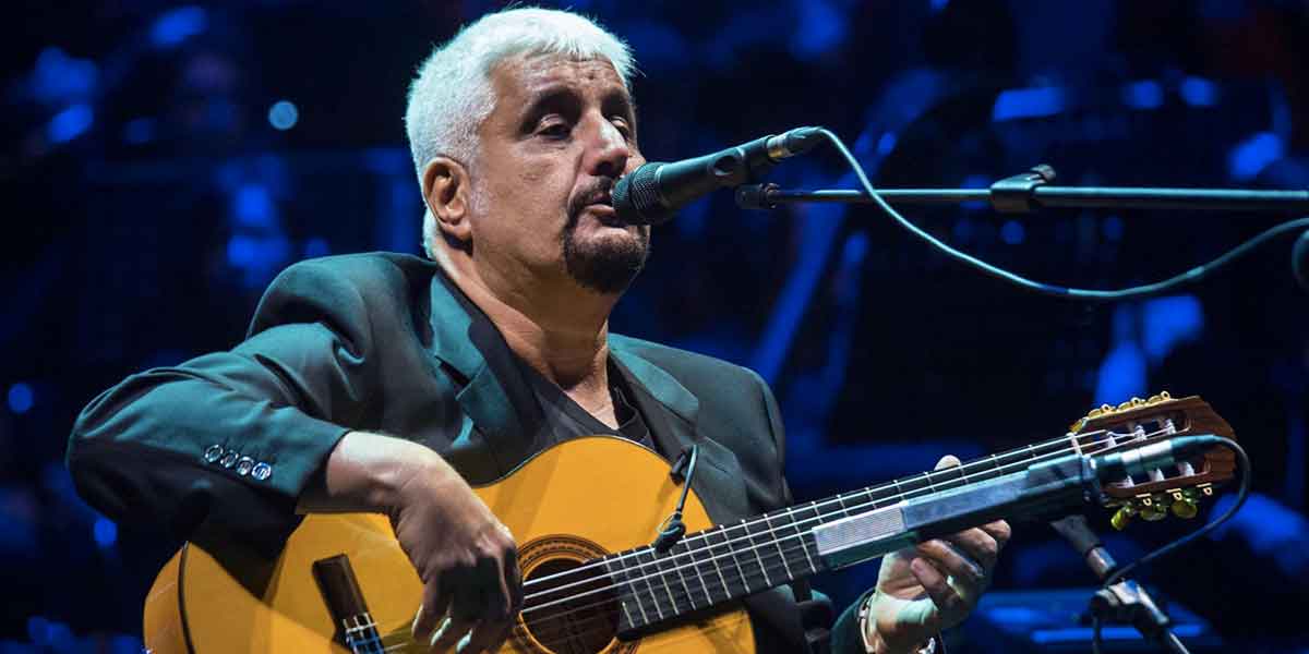 Pino Daniele, un docufilm inedito al teatro San Carlo