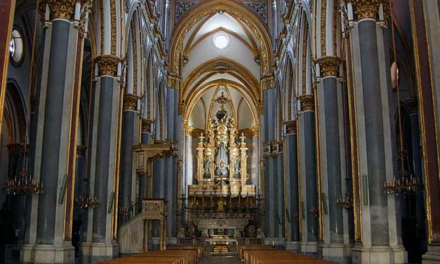 Chiesa e convento di San Domenico Maggiore a Napoli