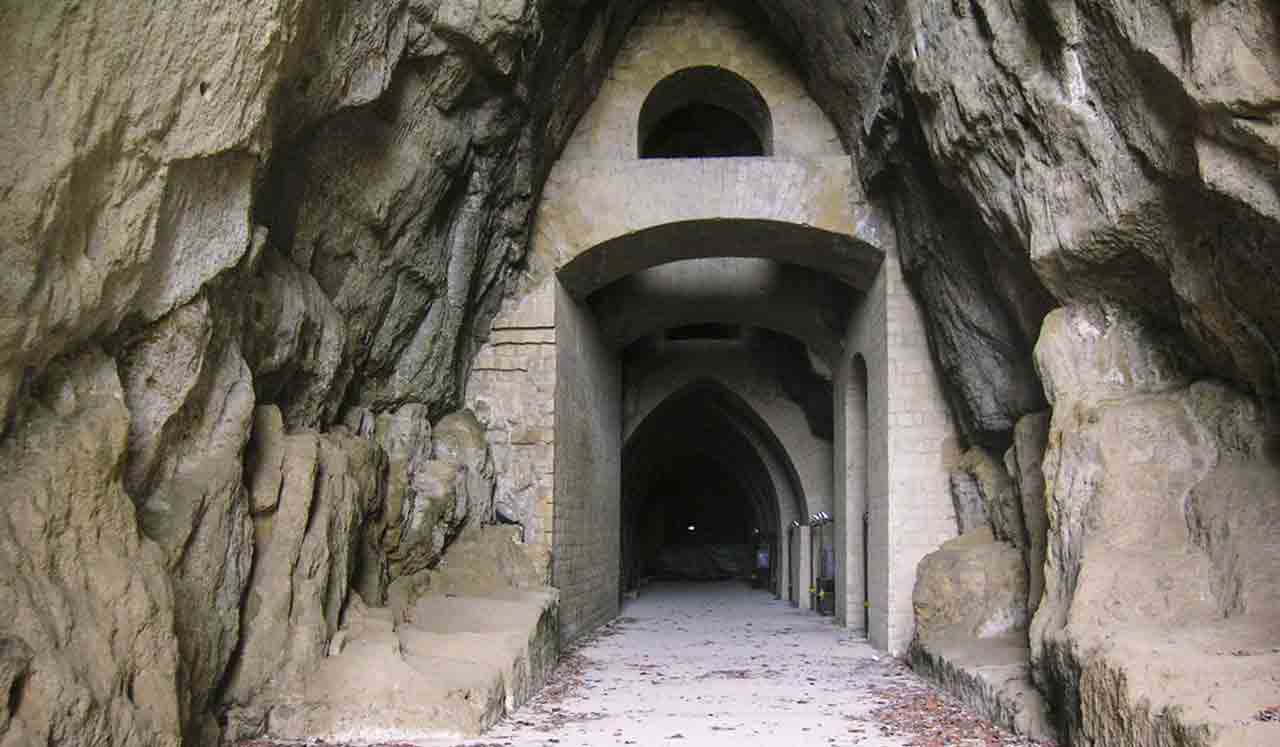 Crypta Neapolitana Parco Vergiliano
