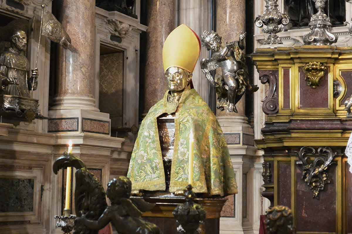 Busto di San Gennaro nel Duomo di Napoli