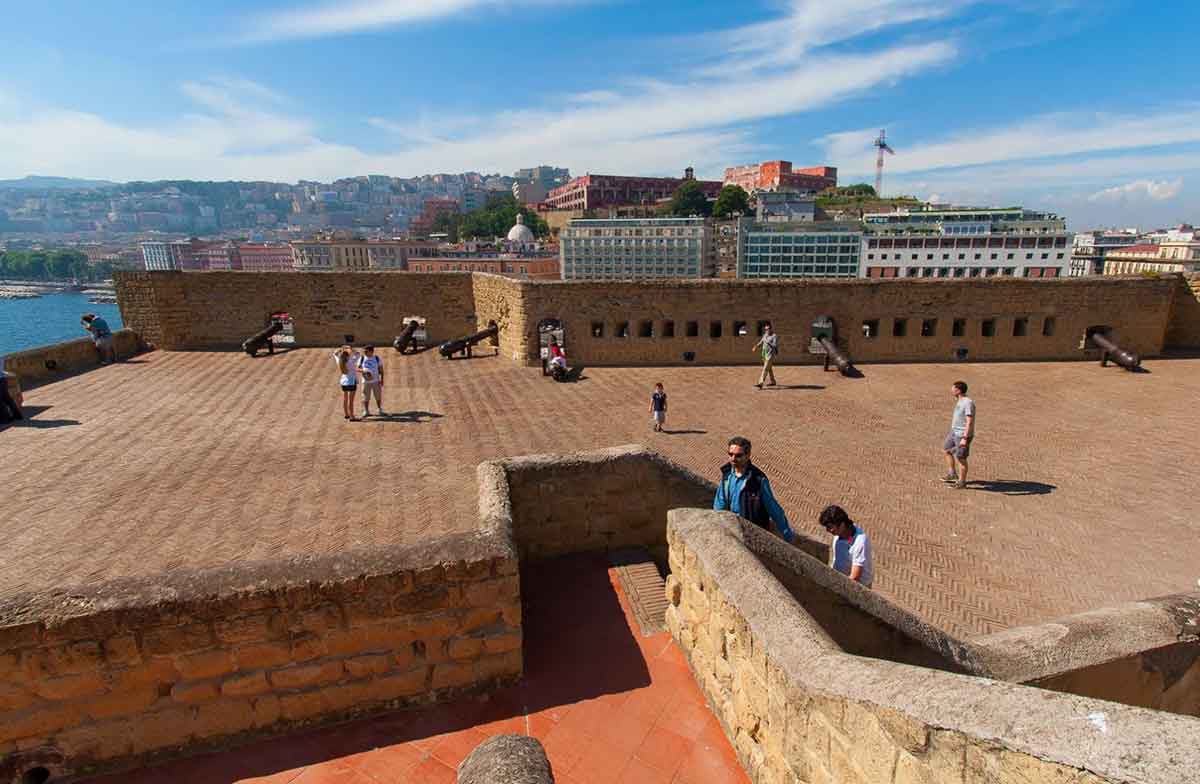 Terrazza del Castel dell'Ovo Napoli
