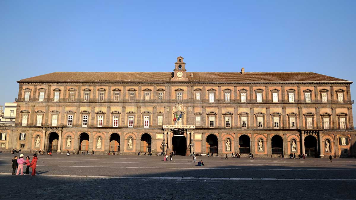 Palazzo Reale di Napoli: la Facciata