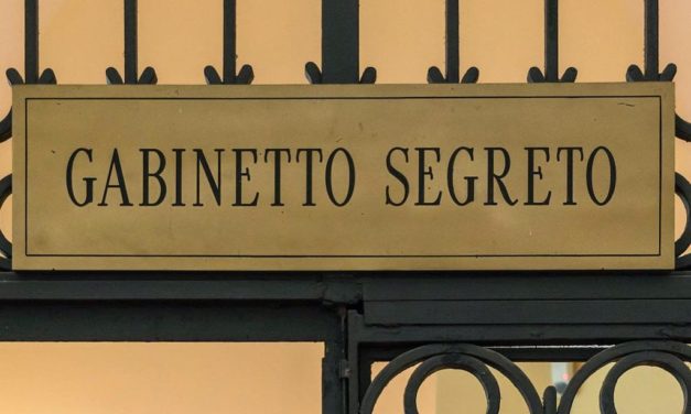Gabinetto Segreto al Museo Archeologico di Napoli
