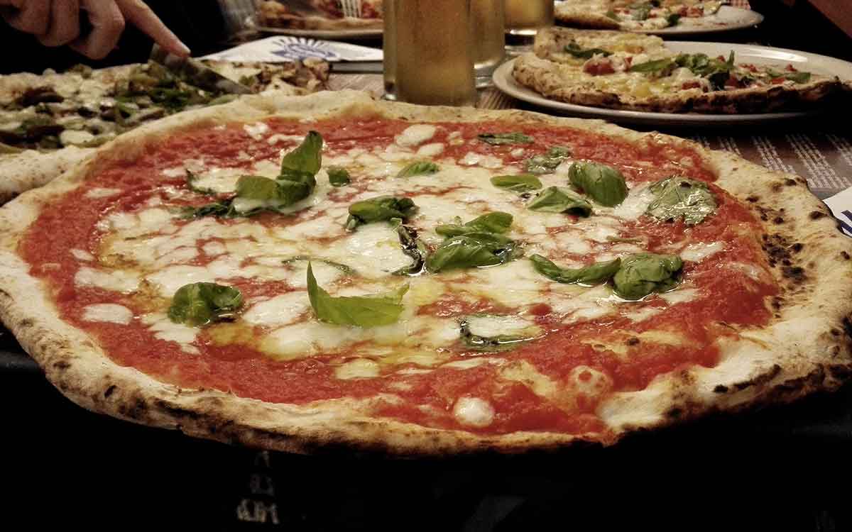 Sorbillo Napoli, Pizzerie del centro storico