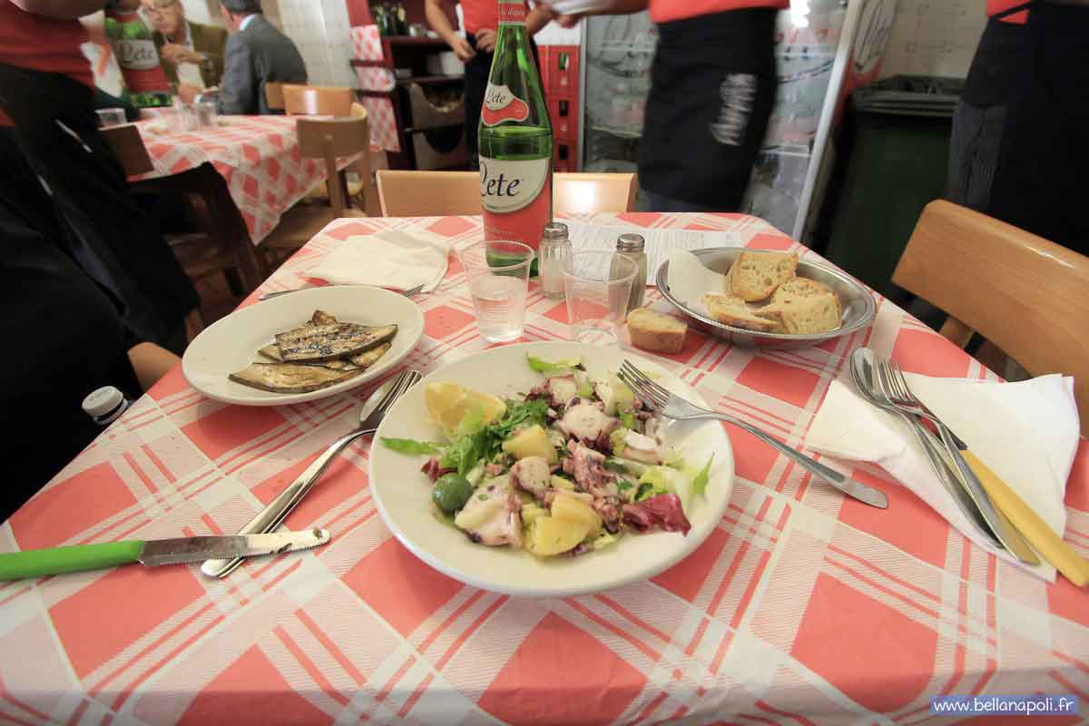 Nennella, trattoria a Napoli