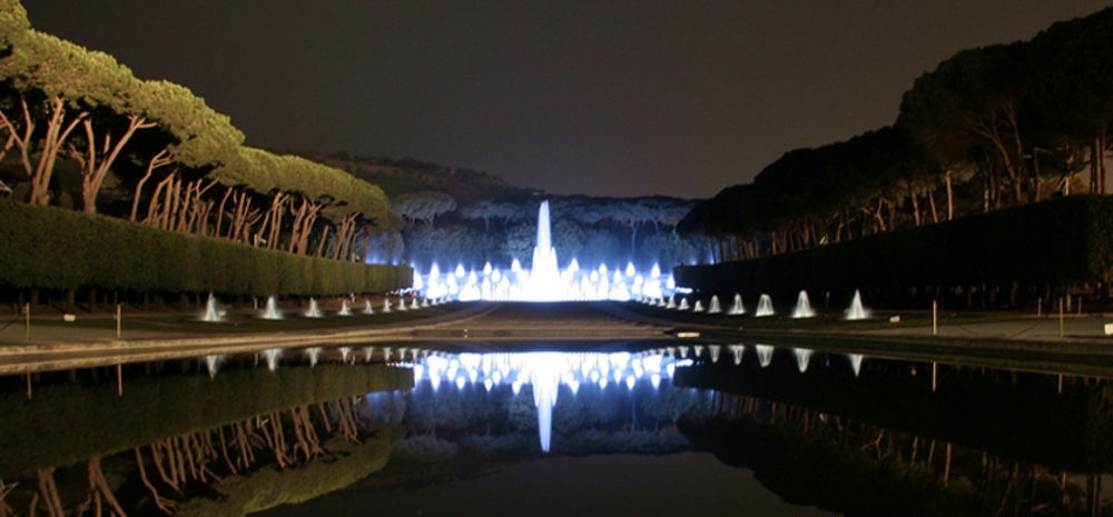 Mostra d' Oltremare Fontana Esedra