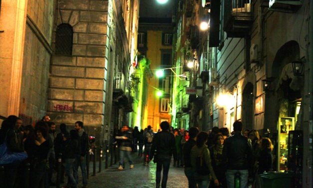 Vita notturna di Napoli: i quartieri più gettonati
