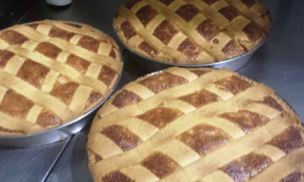 Pastiera napoletana, storia e origine del dolce di Pasqua