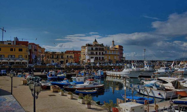 Pozzuoli terra di antiche leggende e di storia