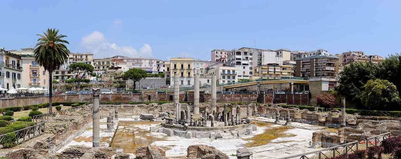 Tempio di Serapide (Macellum) di Pozzuoli