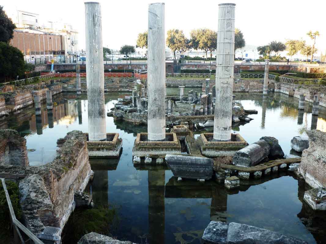 Pozzuoli: Tempio di Serapide