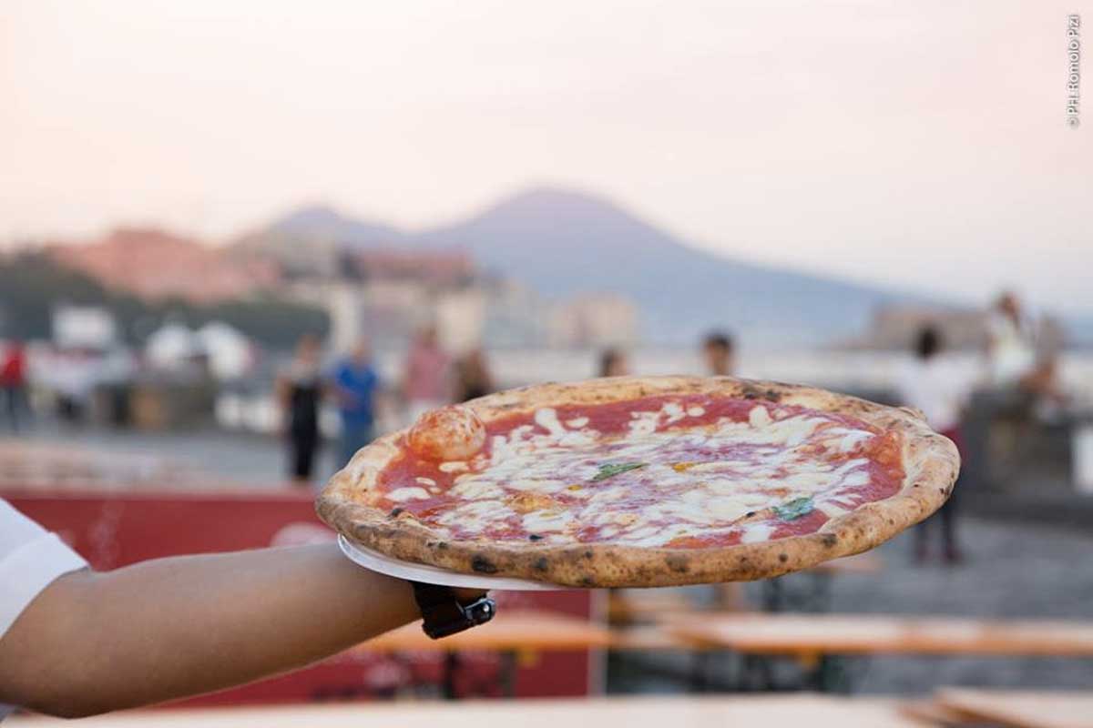 Napoli Pizza Village 2017, Lungomare Caracciolo 