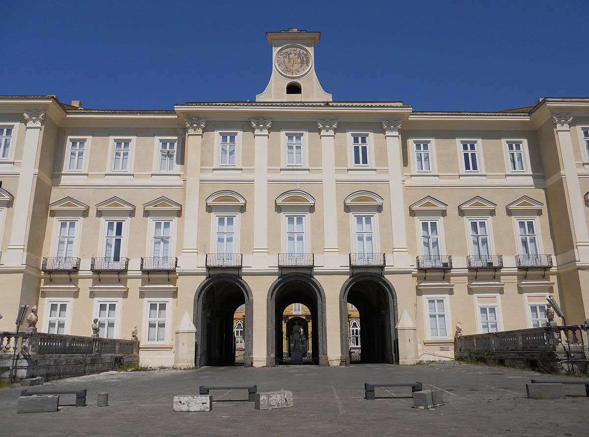 Reggia di Portici: Herculanense Museum