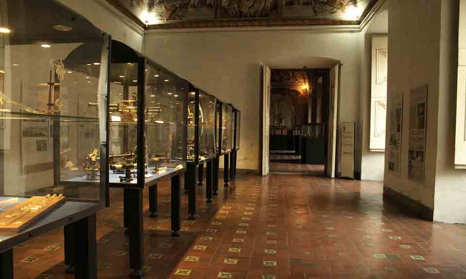 Reggia di Portici Herculanense Museum