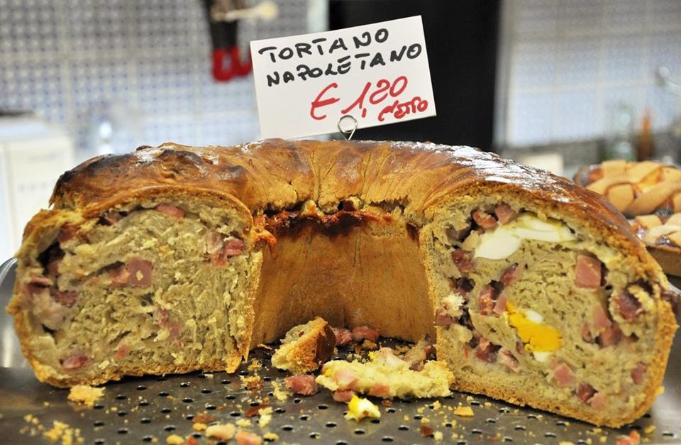 La cucina partenopea, cosa mangiare assolutamente a Napoli