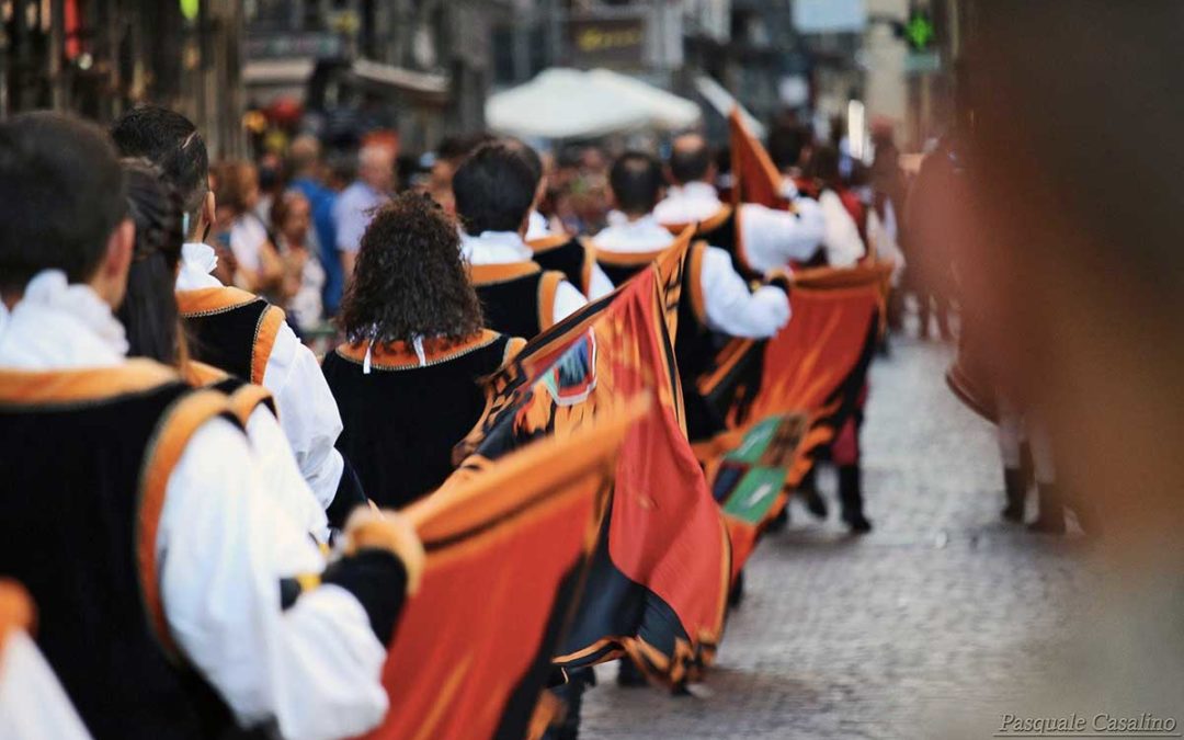 Giostra dei Sedili 2017: Napoli torna al Medioevo