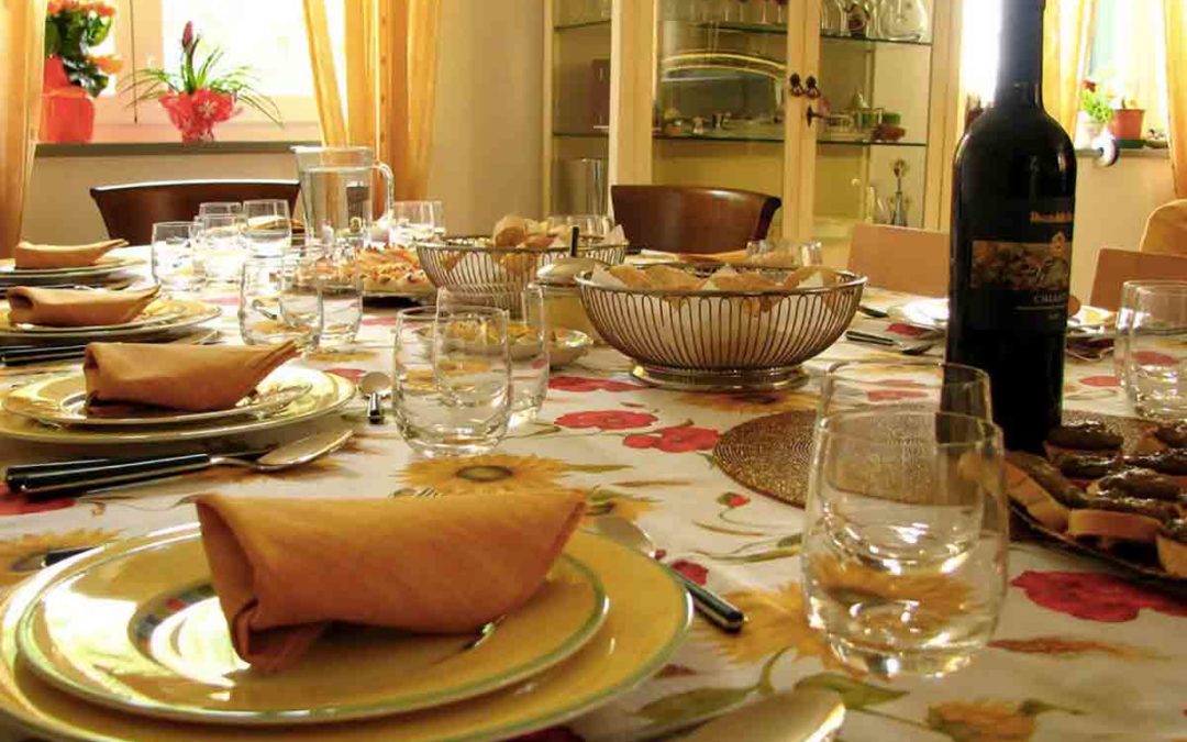 La scaramanzia napoletana si invita a tavola