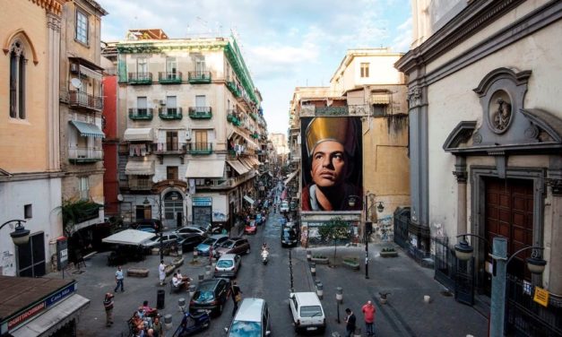 Quartiere Forcella nel centro storico della città di Napoli