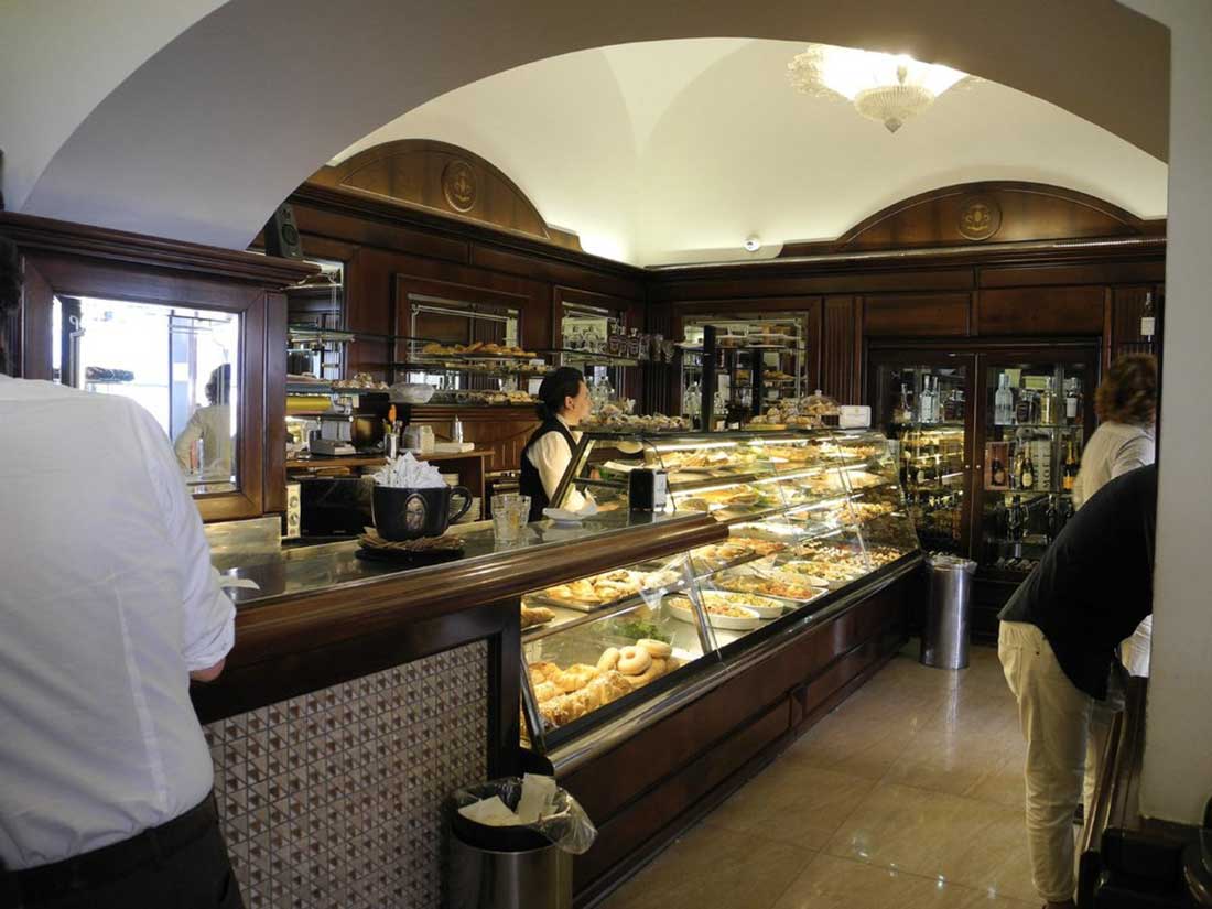 Colazione al Gran Caffe Cimmino Napoli