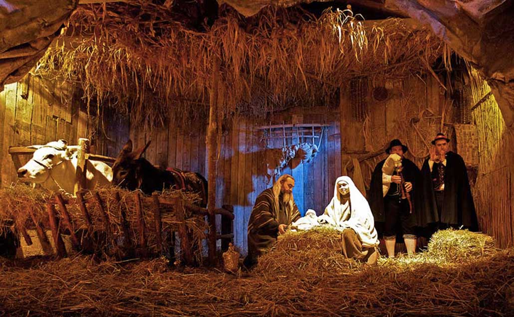 Presepe vivente e Mercatini di Natale all’istituto Falcone di Licola