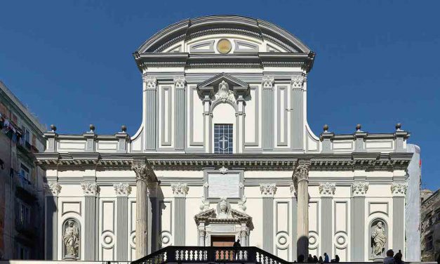 Basilica di San Paolo Maggiore, Napoli