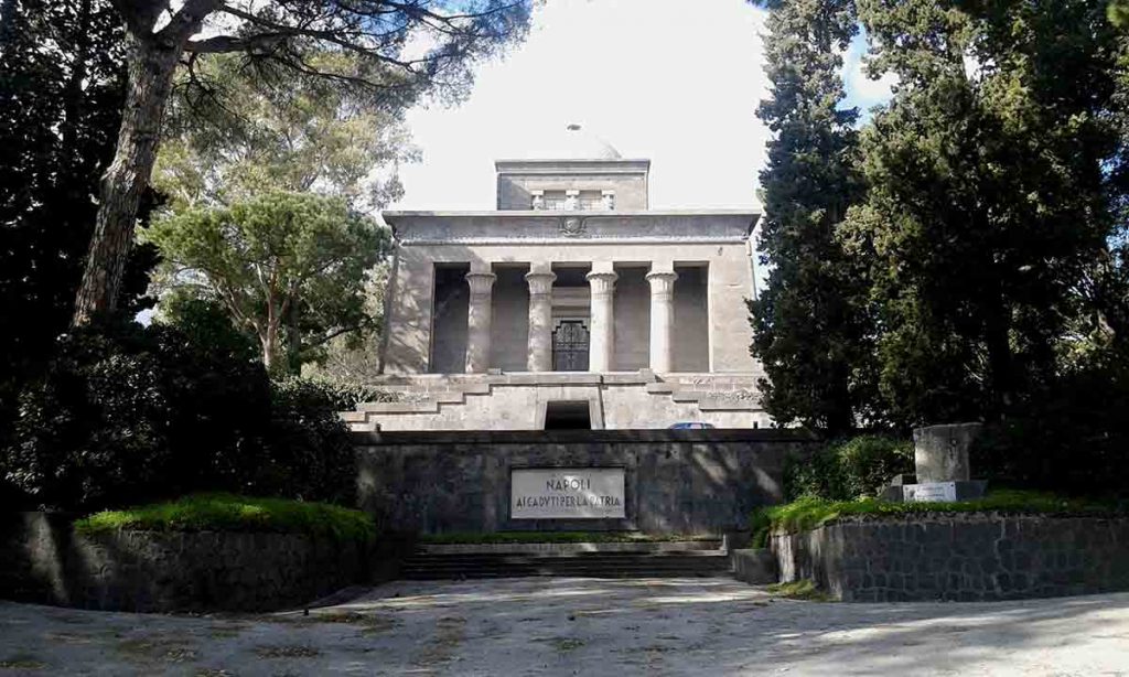 Mausoleo Schilizzi Posillipo