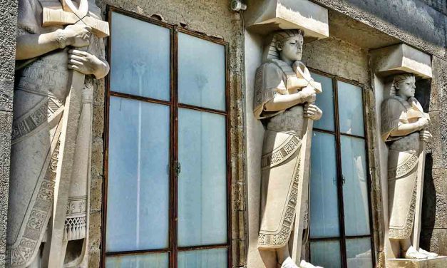 Mausoleo Schilizzi il monumento ai caduti di Napoli