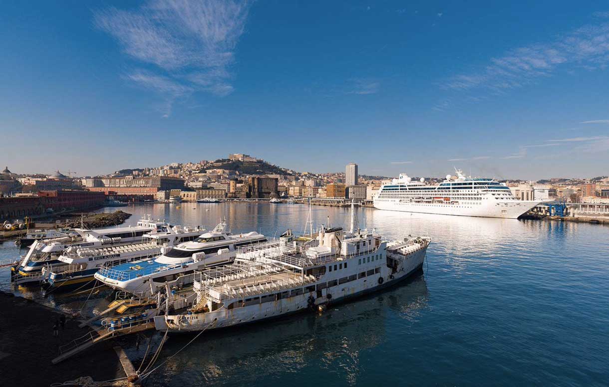 Porto di Napoli