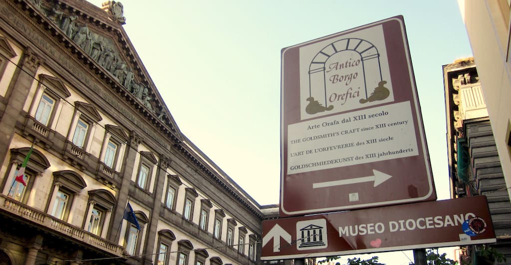 Borgo degli Orefici Napoli