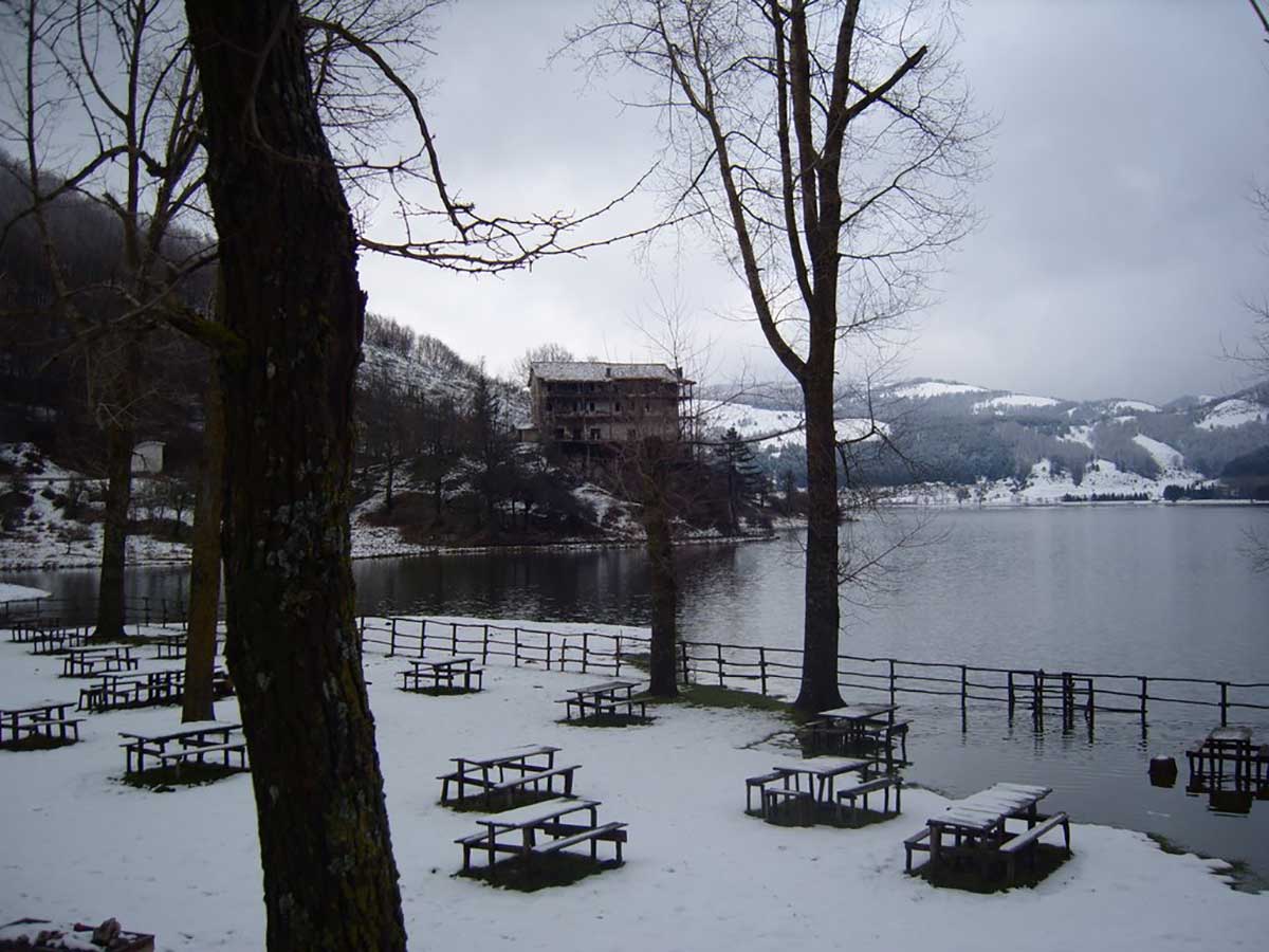 Sciare al Lago Laceno