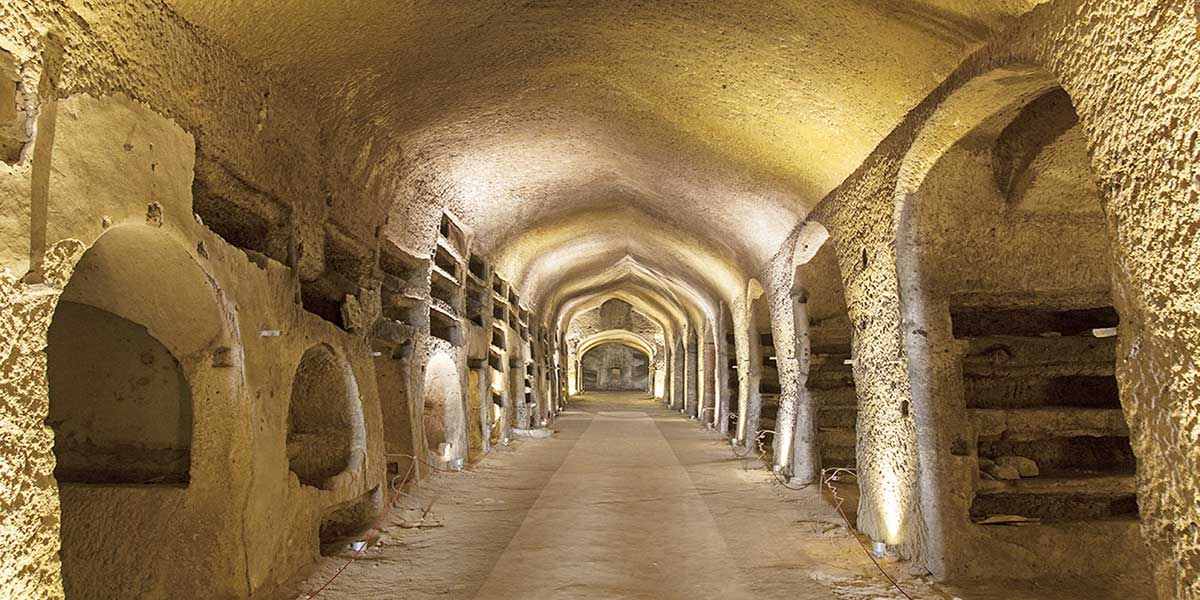 La città di sotto, cinque percorsi alla scoperta della Napoli sotterranea