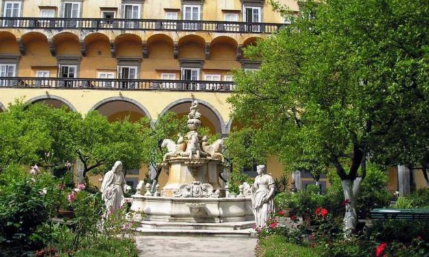 Chiesa e Chiostro di San Gregorio Armeno a Napoli