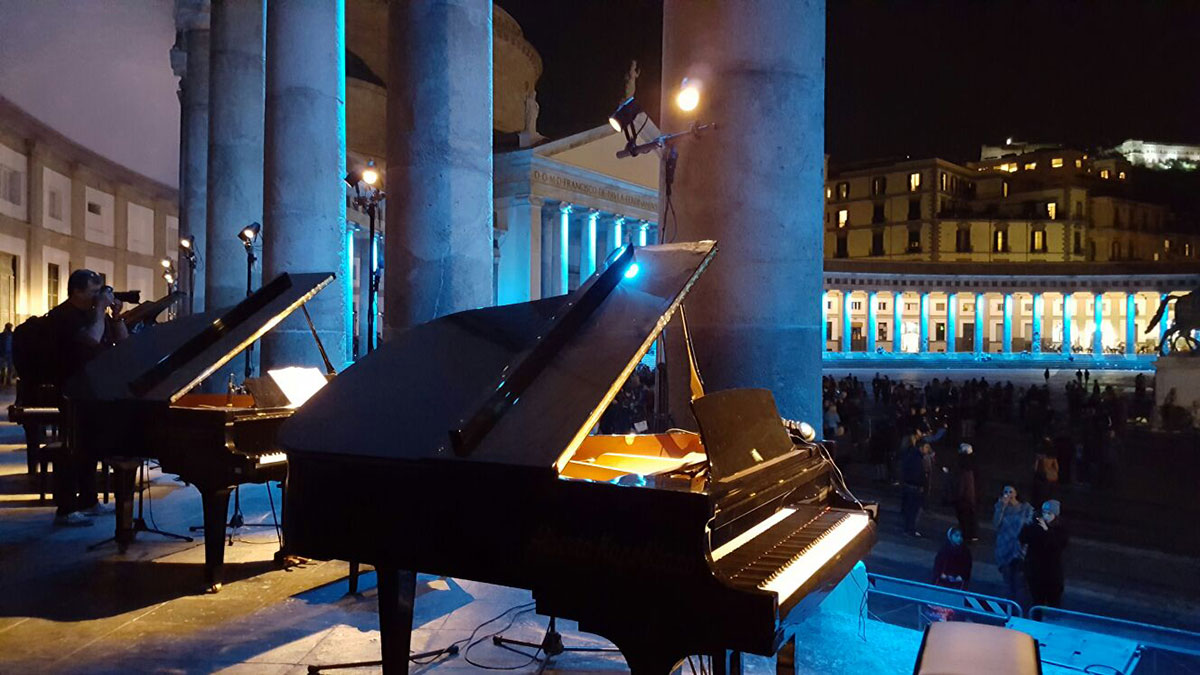 Piano City Napoli in piazza Plebiscito