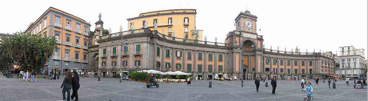 Piazza Dante Napoli