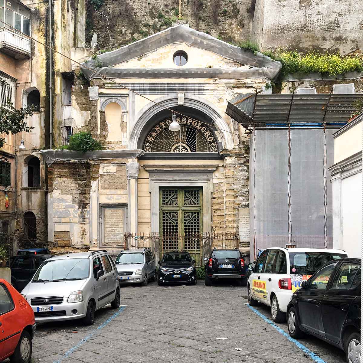 Santo Sepolcro a Napoli