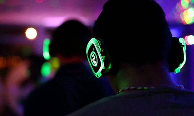 Silent Disco in Piazza Municipio a Napoli (Marzo 2018)