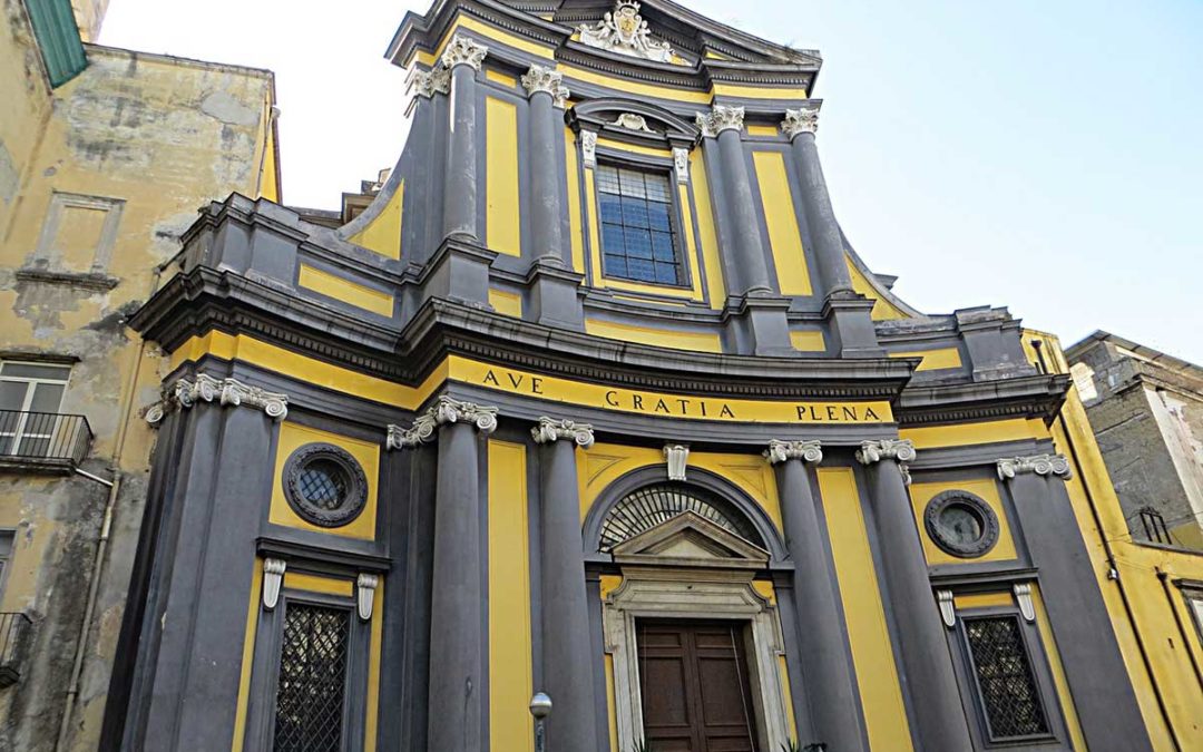 Ruota degli Esposti e la Basilica dell’Annunziata Maggiore