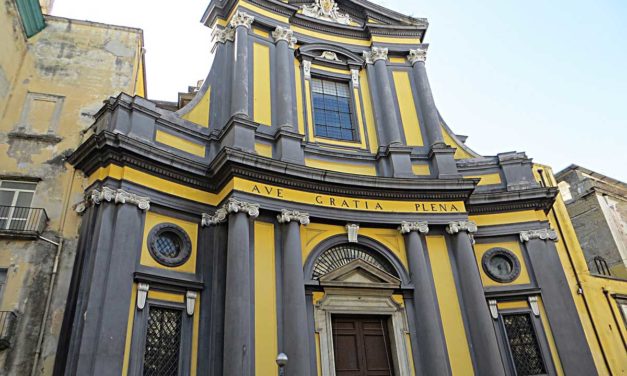 Ruota degli Esposti e la Basilica dell’Annunziata Maggiore