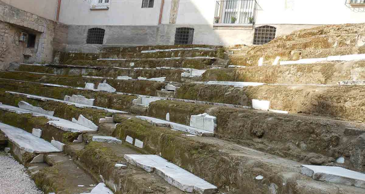 Visita gratuita al Teatro Romano di Neapolis (Aprile 2018)