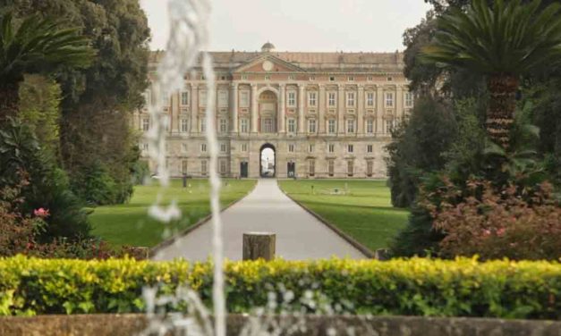 Settembre alla Reggia di Caserta 2018 con visite serali, concerti e mongolfiere