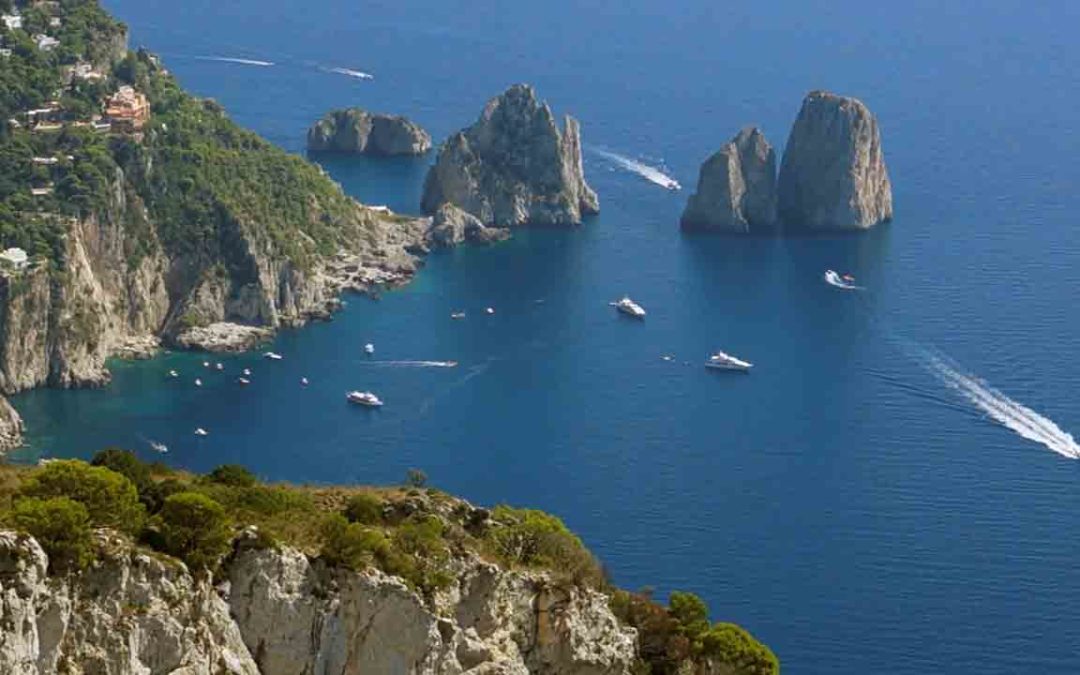 Faraglioni i guardiani dell’isola di Capri