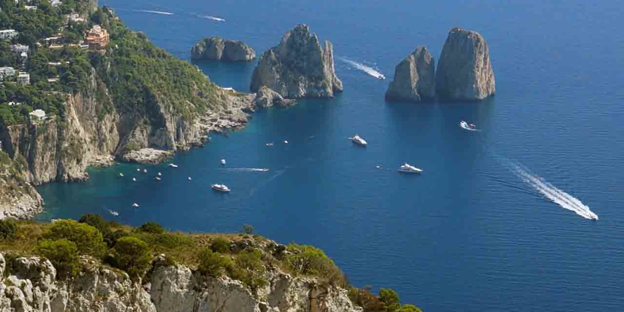 Faraglioni i guardiani dell’isola di Capri