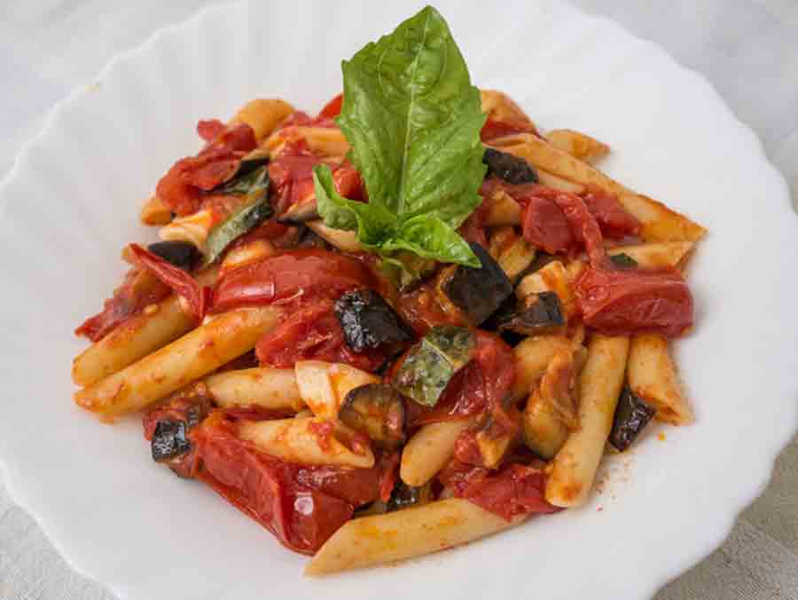 Pennette Aumm Aumm, Capri