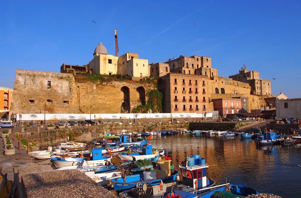 Porticciolo dei Pescatori Pozzuoli