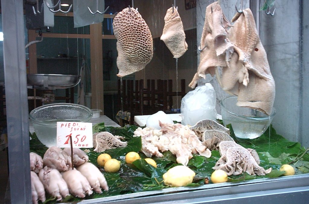 o’Per e o’Muss sale e limone,  il grande classico dello street food napoletano
