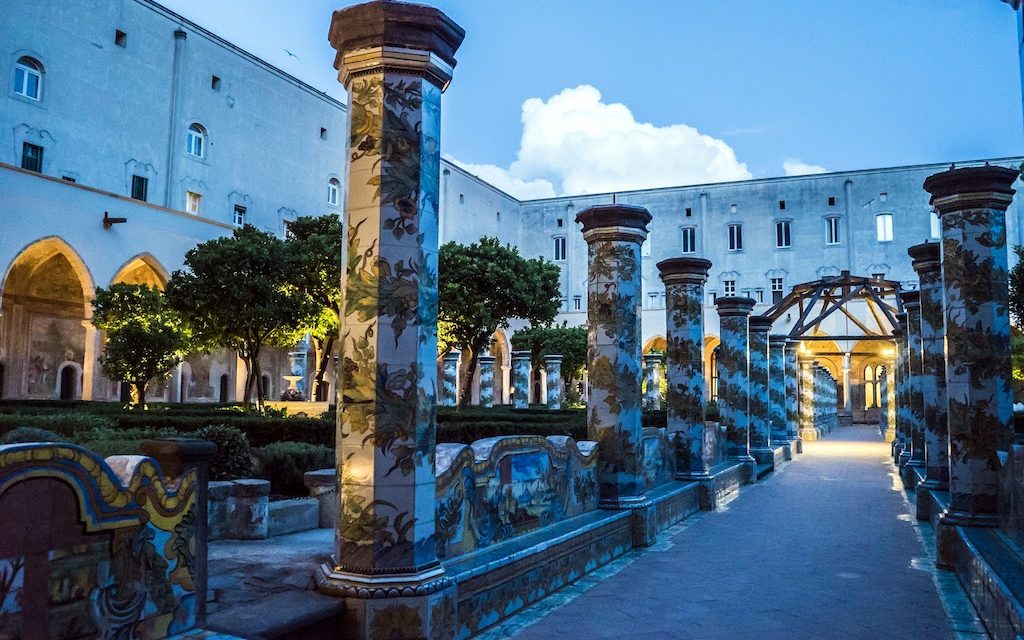 Una notte nel Chiostro di Santa Chiara a Napoli 2019
