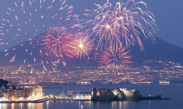 Capodanno 2024 a Napoli, 4 giorni di festa tra musica e fuochi d’artificio