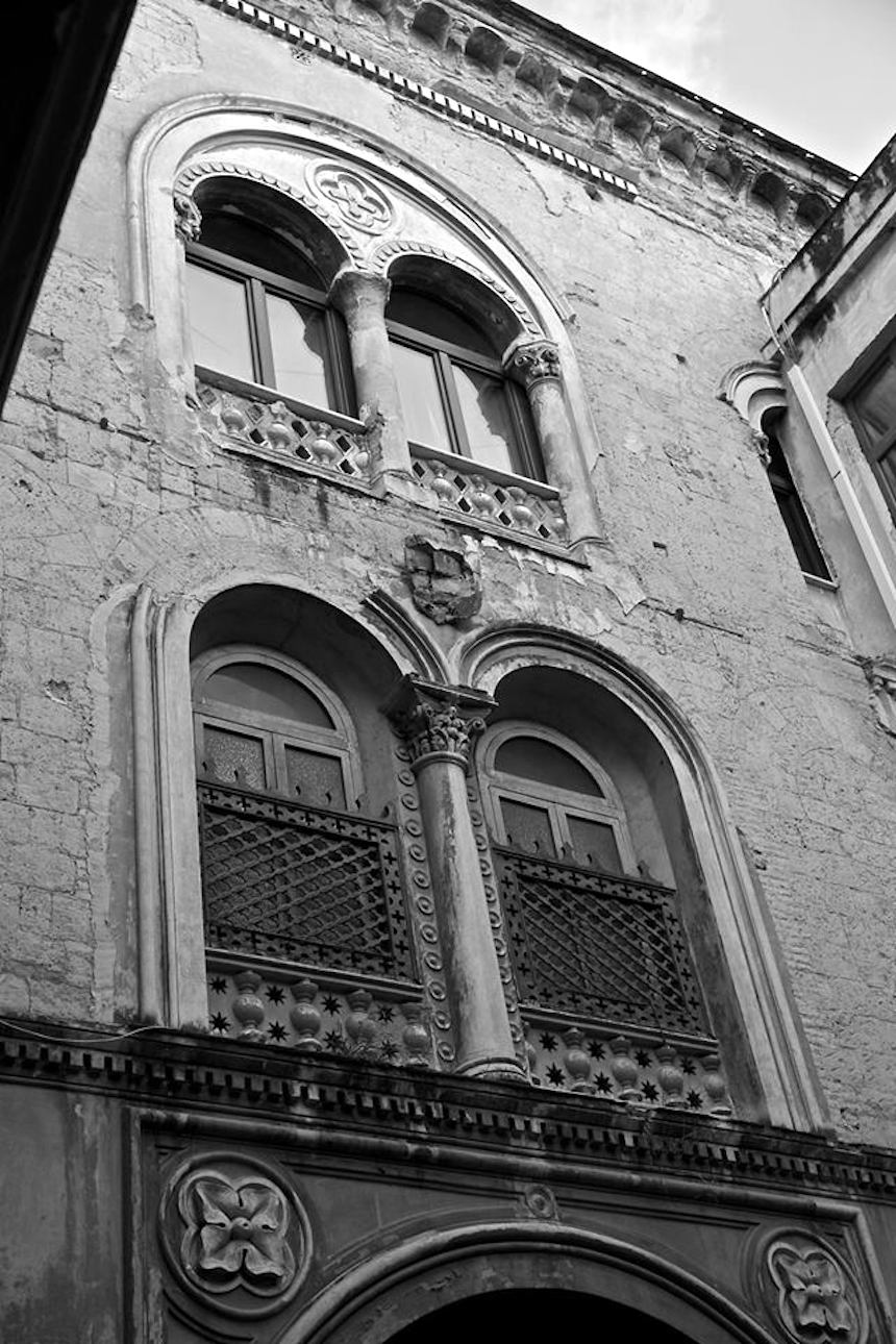 Basilica San Gennaro fuori le mura